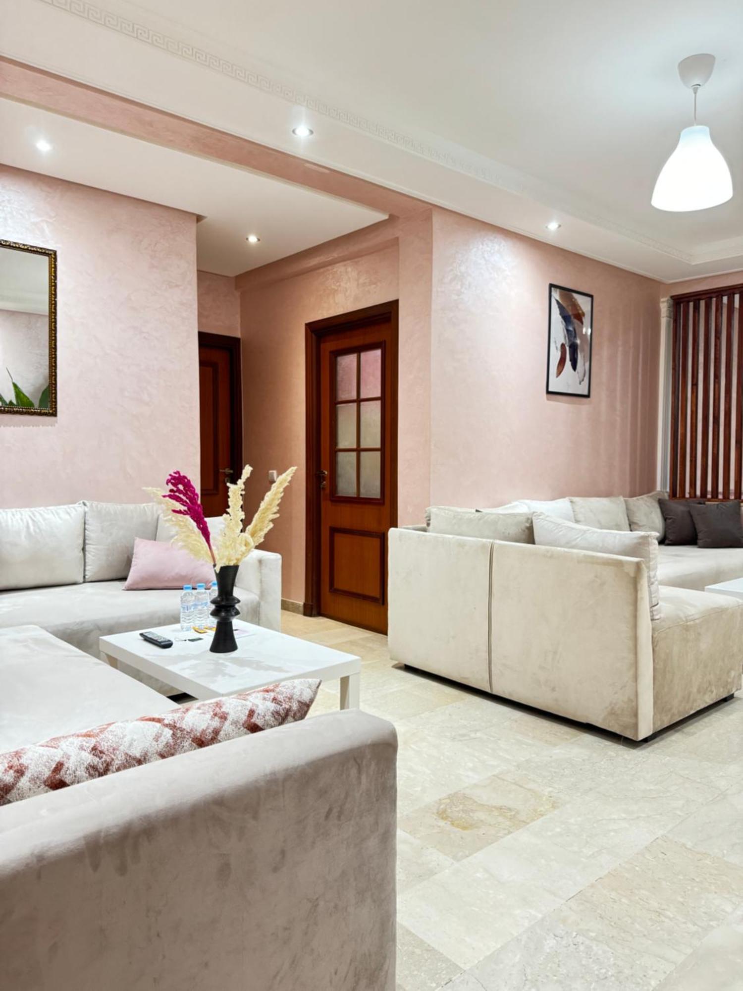 Suitouiss - Agdal 2 - Appartement A 2 Minutes De La Gare De Train Tgv 라바트 외부 사진